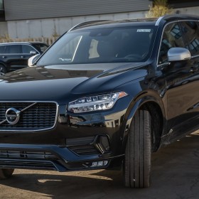 New 2019 Volvo XC90 T5 R-Design SUV - McGrath Volvo Cars Barrington